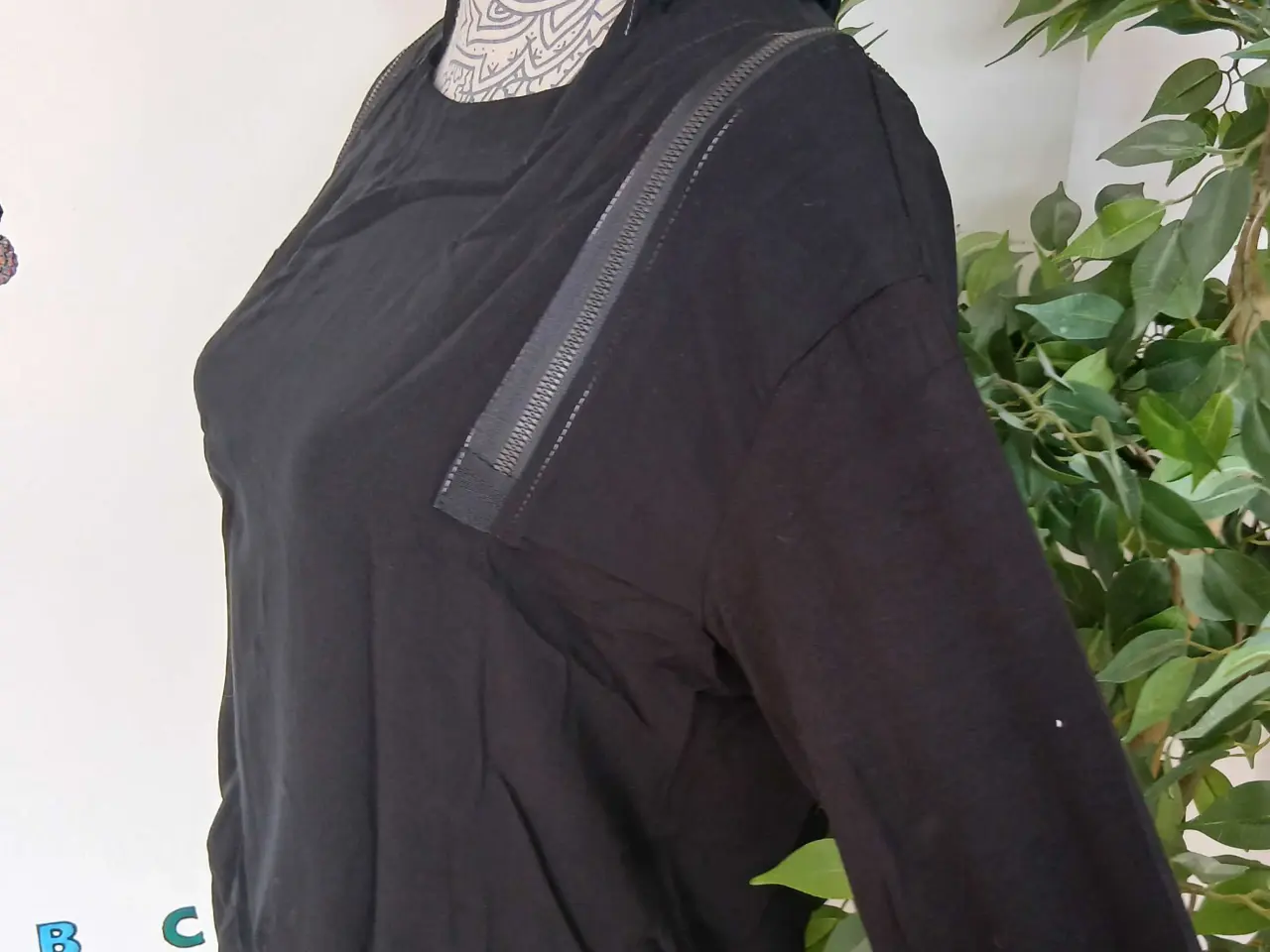 Billede 5 - Bluse. E. Small/36