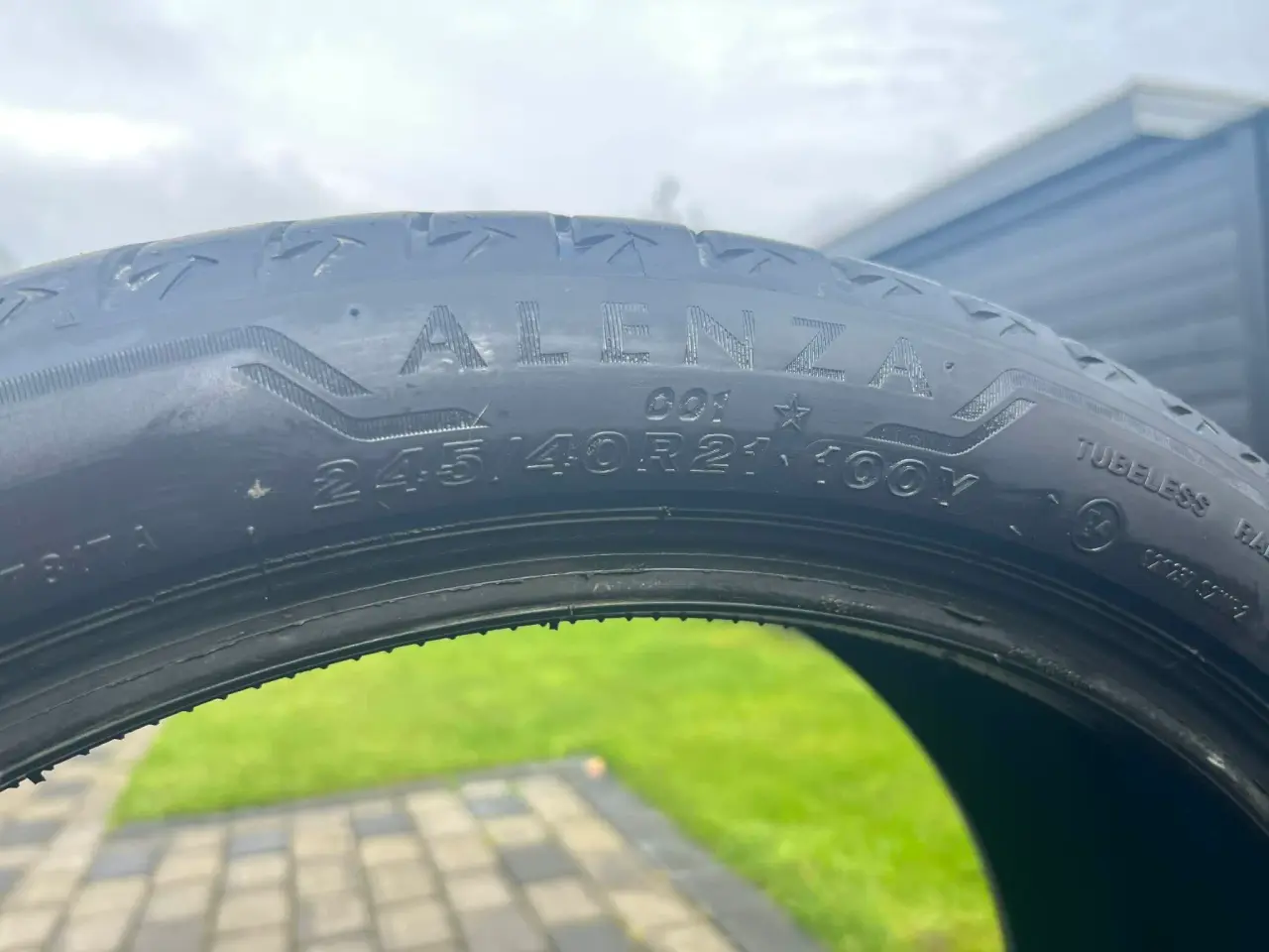 Billede 5 - 2stk Bridgestone alenza 001 245/40 r21 sommerdæk