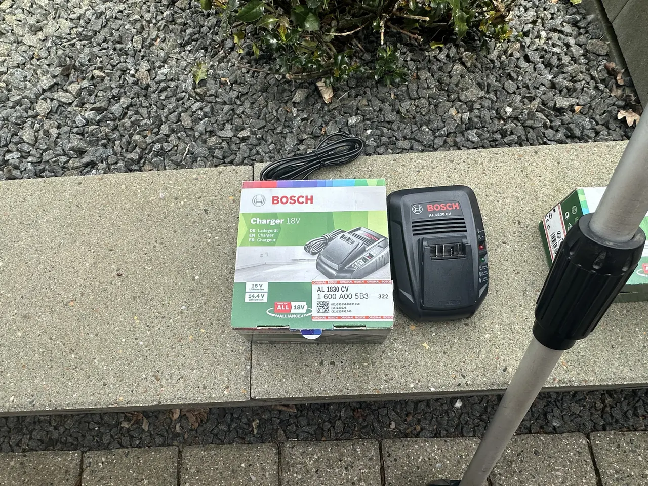 Billede 7 - Batteridrevet kultivator til havearbejde