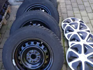 Vinterdæk på fælge.
