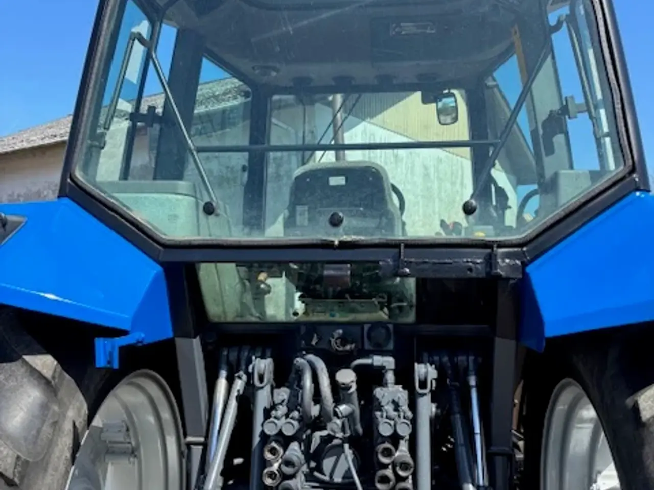 Billede 7 - Ekstrem velholdt New Holland traktor