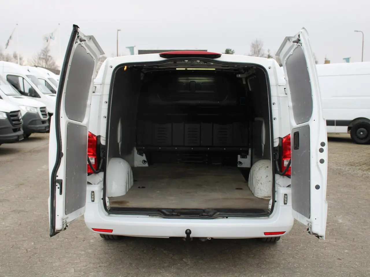 Billede 11 - Mercedes Vito 114 2,0 CDi Kassevogn aut. L RWD