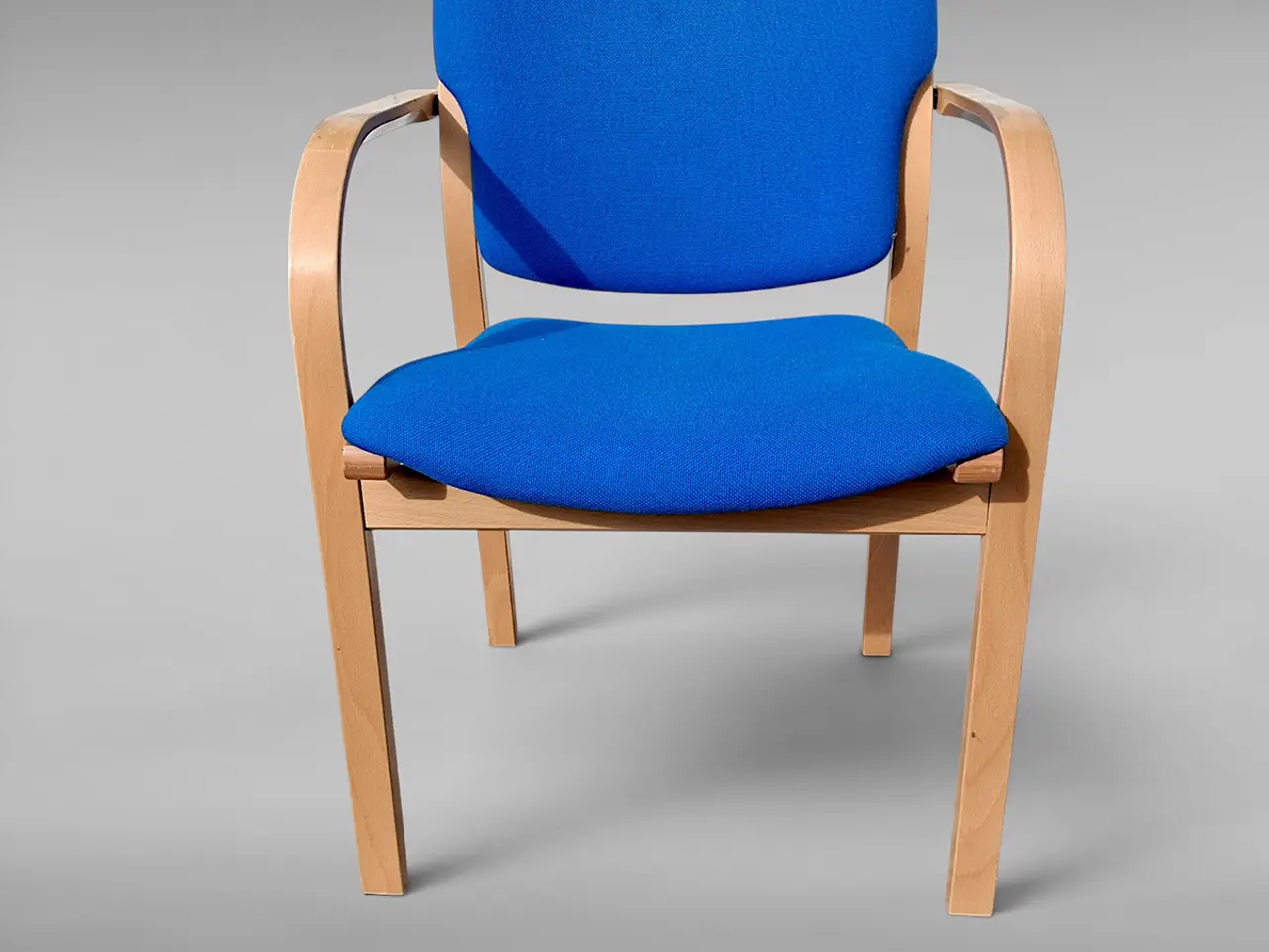Billede 11 - 2 Four Design mødestole i blå og lilla