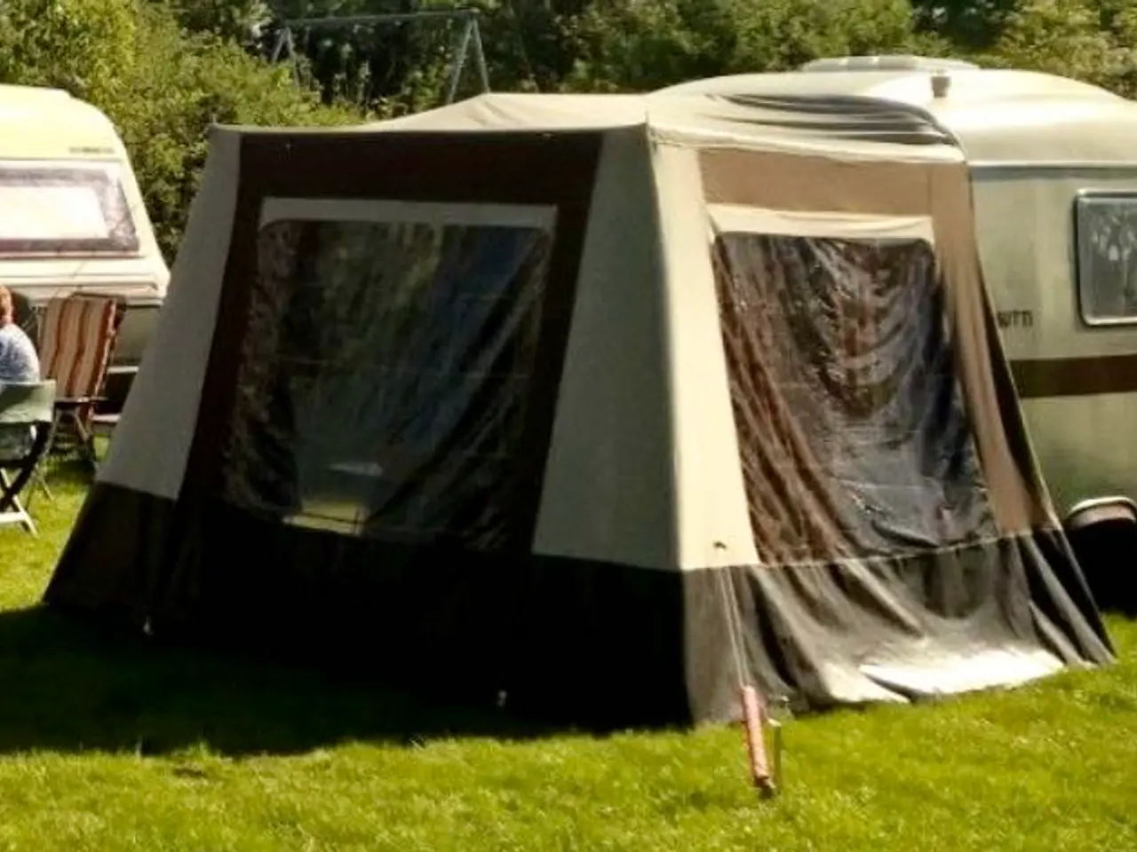 Billede 7 - Til salg: MKP Smutti – dansk fuld-GFK campingvogn