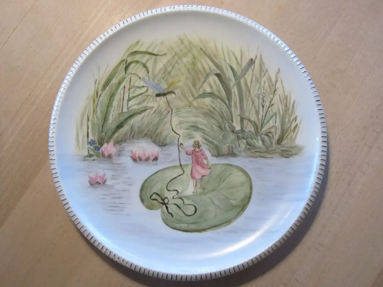Billede 1 - 2 B&G tallerkner med håndmalet motiver