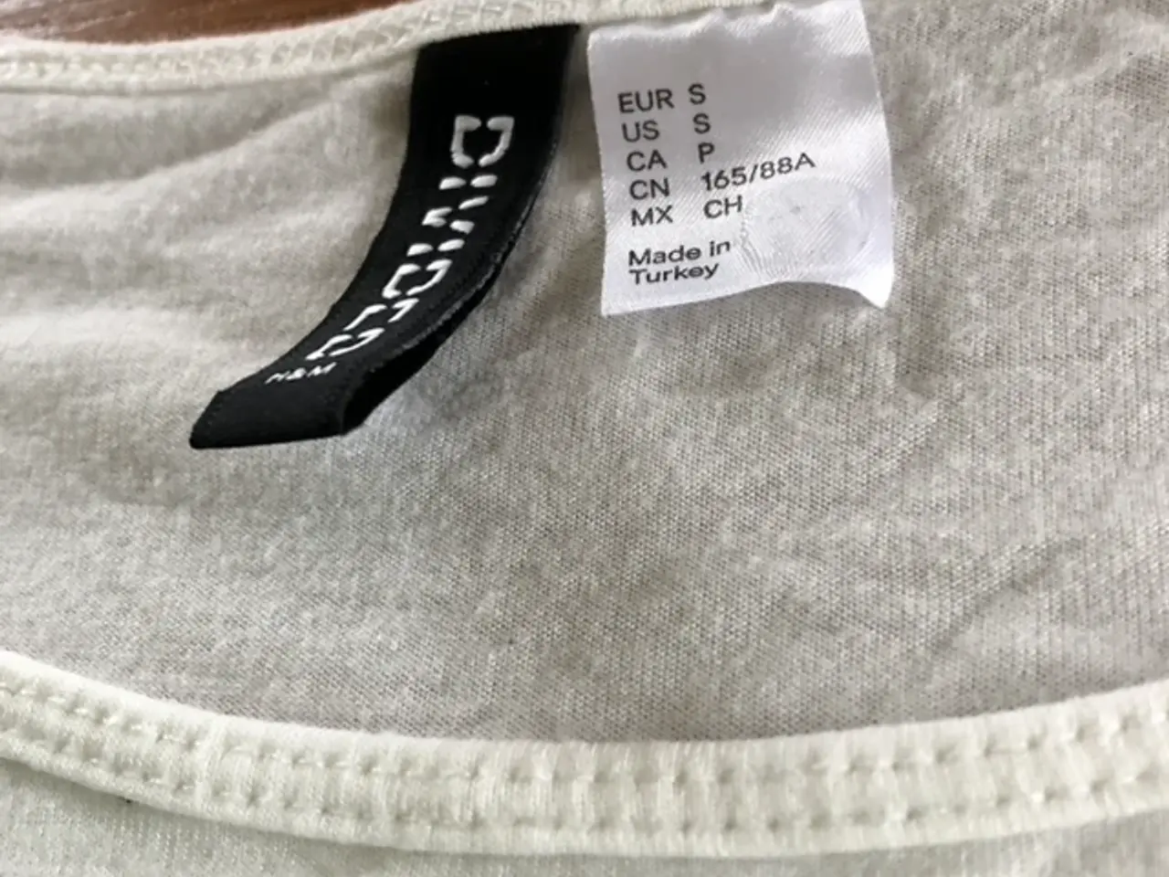 Billede 2 - T shirt