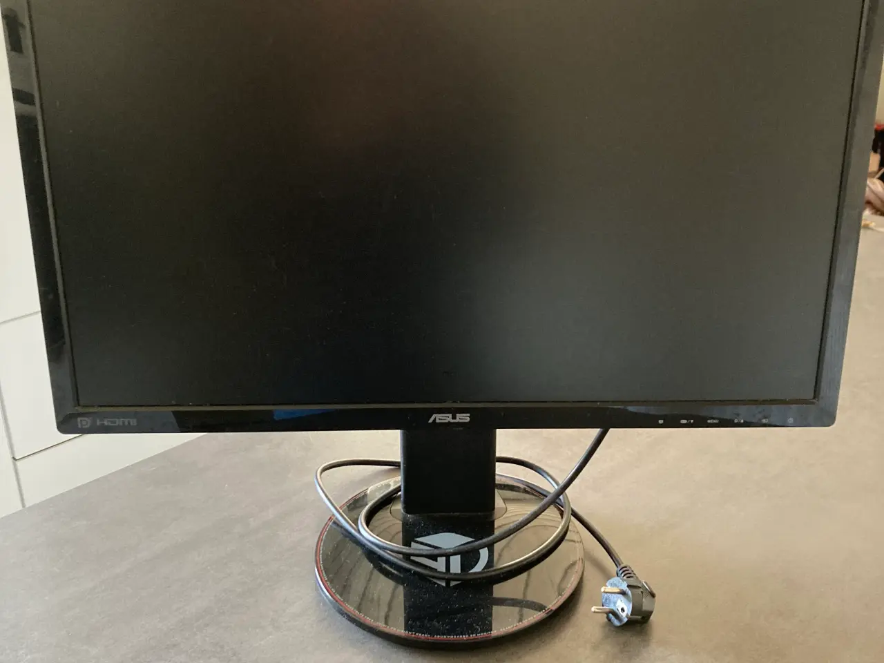 Billede 1 - Asus pc-skærm 24” 144 hz