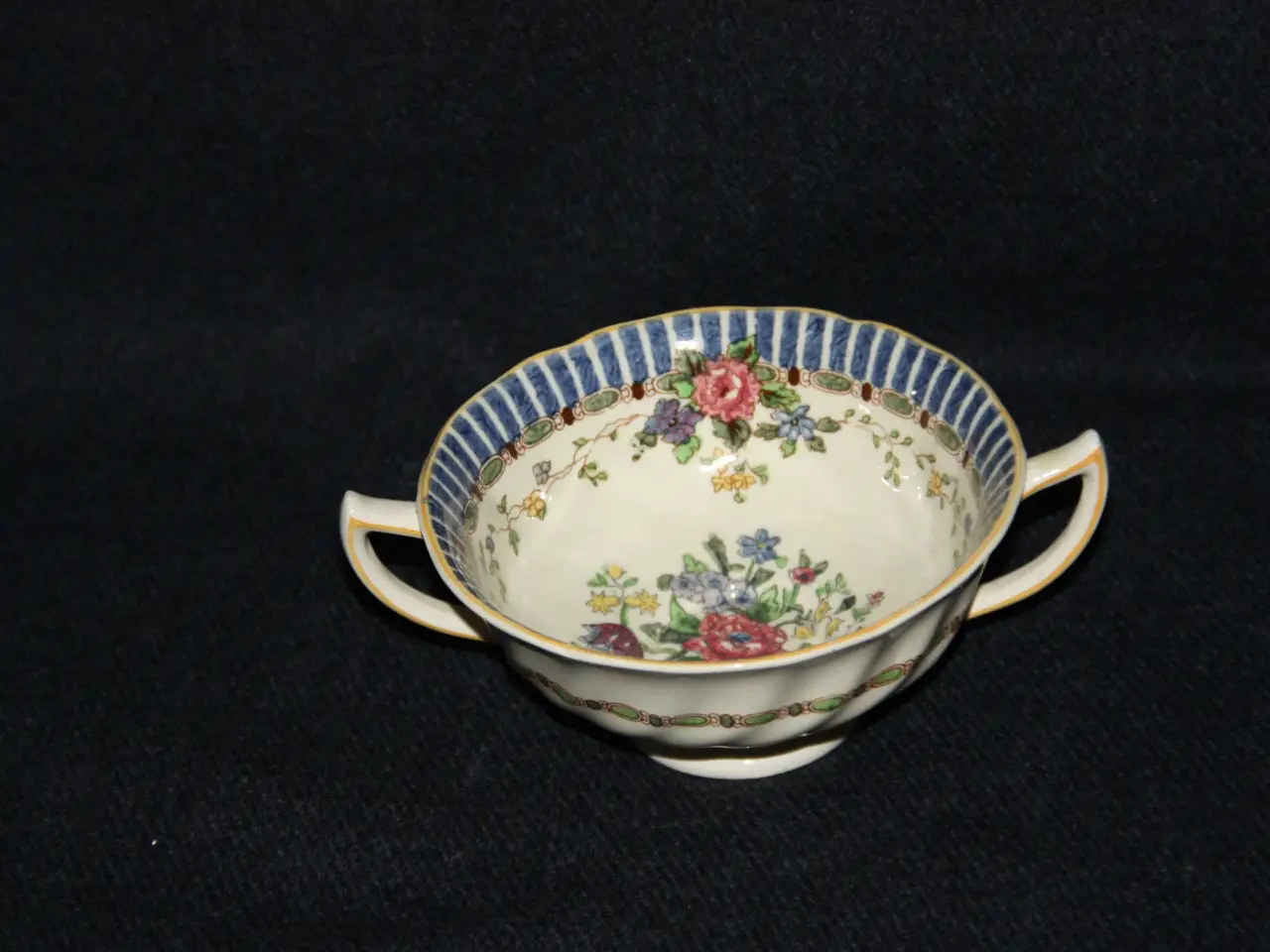Billede 1 - Bouillon kop Royal Doulton D5124 The Vernon