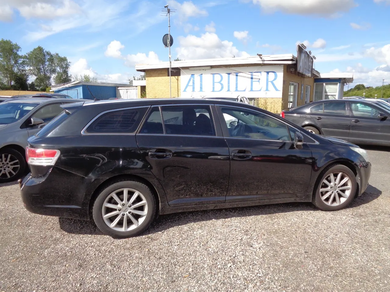 Billede 1 - Toyota Avensis 1,8 VVT-i T2 Business stc.