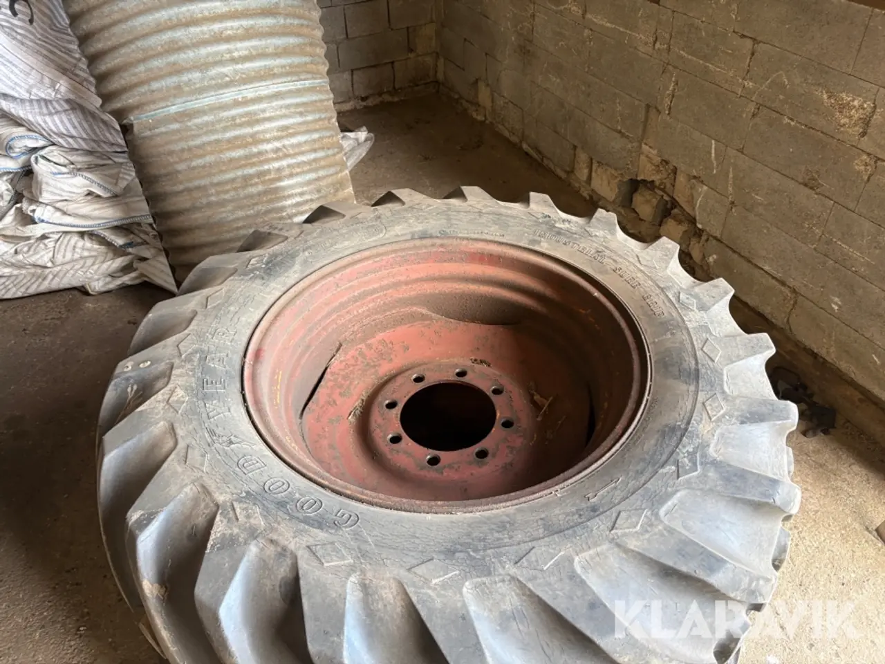 Billede 8 - Landbrugsdæk Goodyear 16.9-30 2 Styk