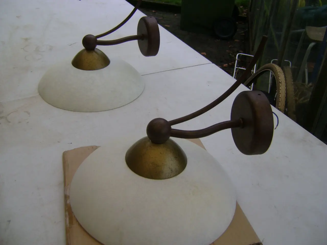 Billede 1 - Væglamper 29 cm i Diameter incl beslag