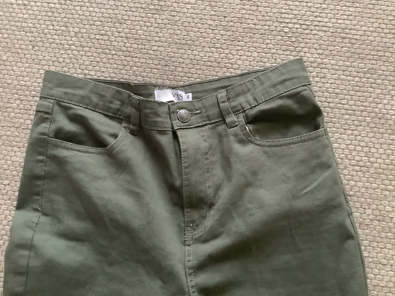 Billede 3 - 2 par helt nye knickers råhvid og oliven str. 40