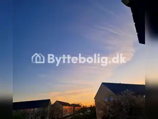 Tårnby: 100 m², 4 værelser, lejlighed
