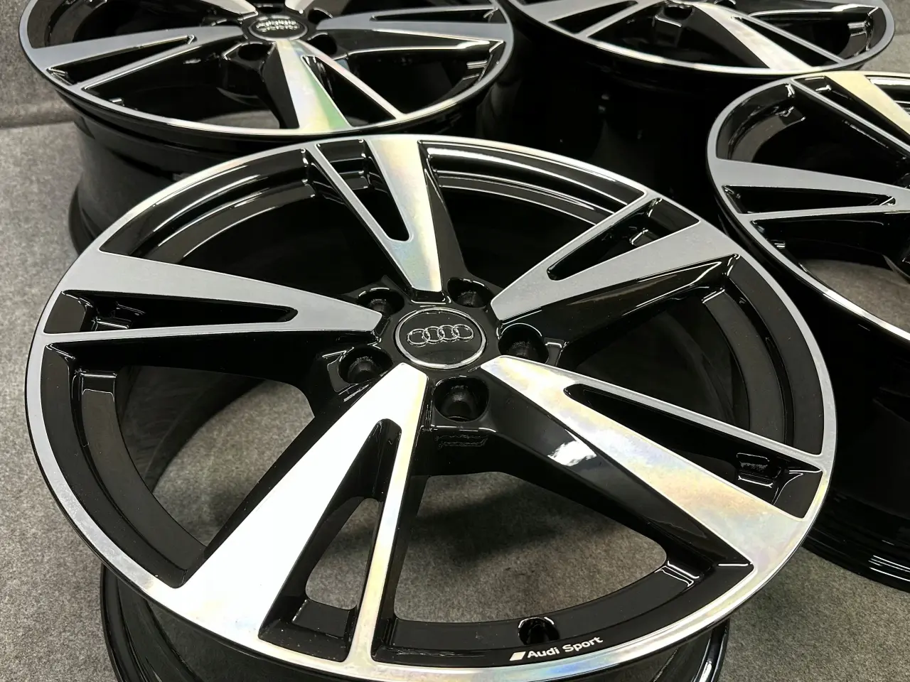 Billede 8 - AUDI A3 8Y 8Y0 18 S-LINE 8.0" x 18" 5x112 ET 46