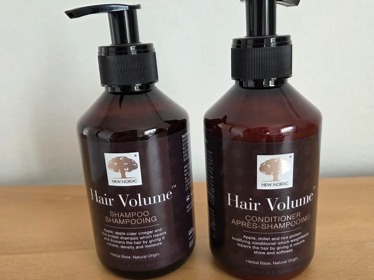Billede 1 - Værdi 220kr, New Nordic Hair Volume shampoo+balsam