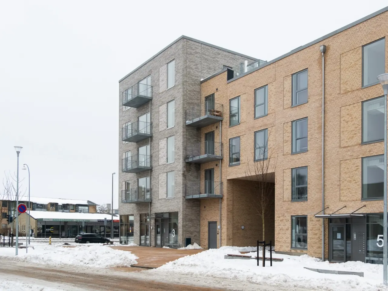 Billede 9 - Nyopført café- & restaurationslejemålet ved trafikal åre med høj synlighed