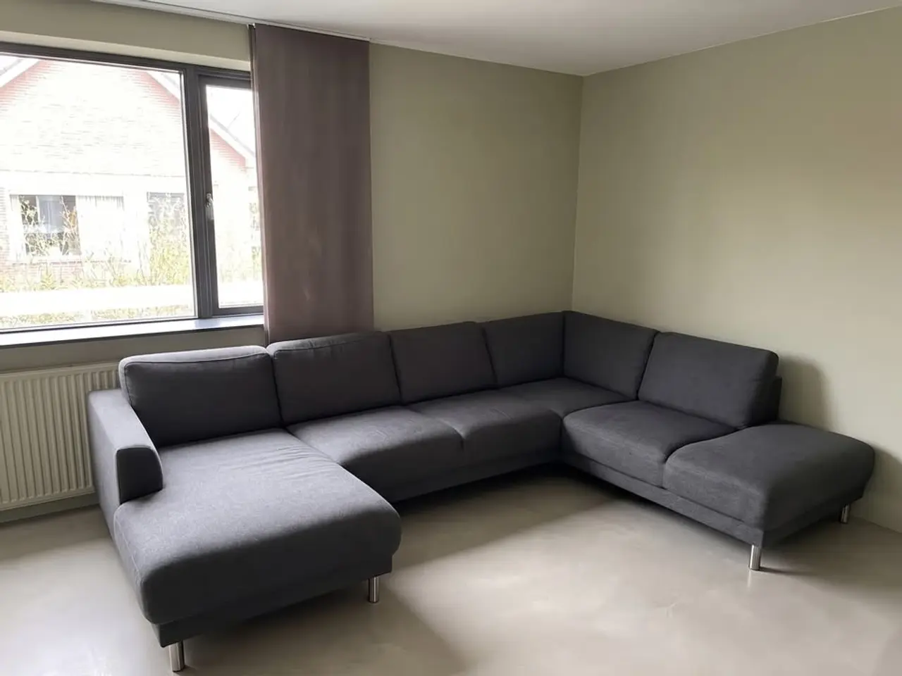 Billede 1 - Mørkegrå U-sofa med chaiselong og open end