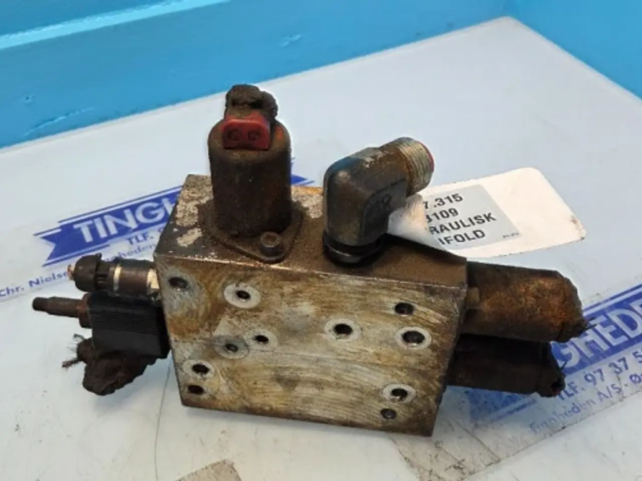 Billede 7 - New Holland T7.315 Hydraulikventil 47858109
