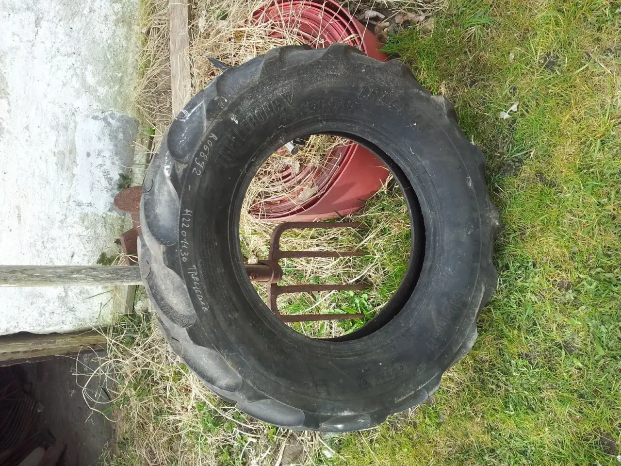 Billede 1 - brugt690x180-15" lag?traktormønster