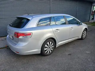 Toyota Avensis 1,8 VVTi T1 Stationcar