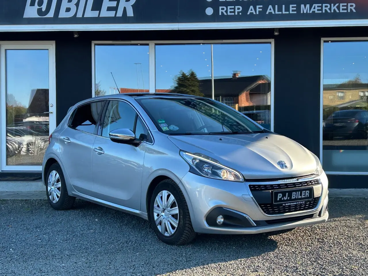 Billede 2 - Peugeot 208 1,6 BlueHDi 100 Allure Sky