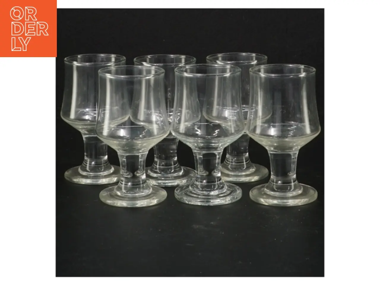 Billede 1 - Sæt med seks glas (str. 9 cm. 6 styk)