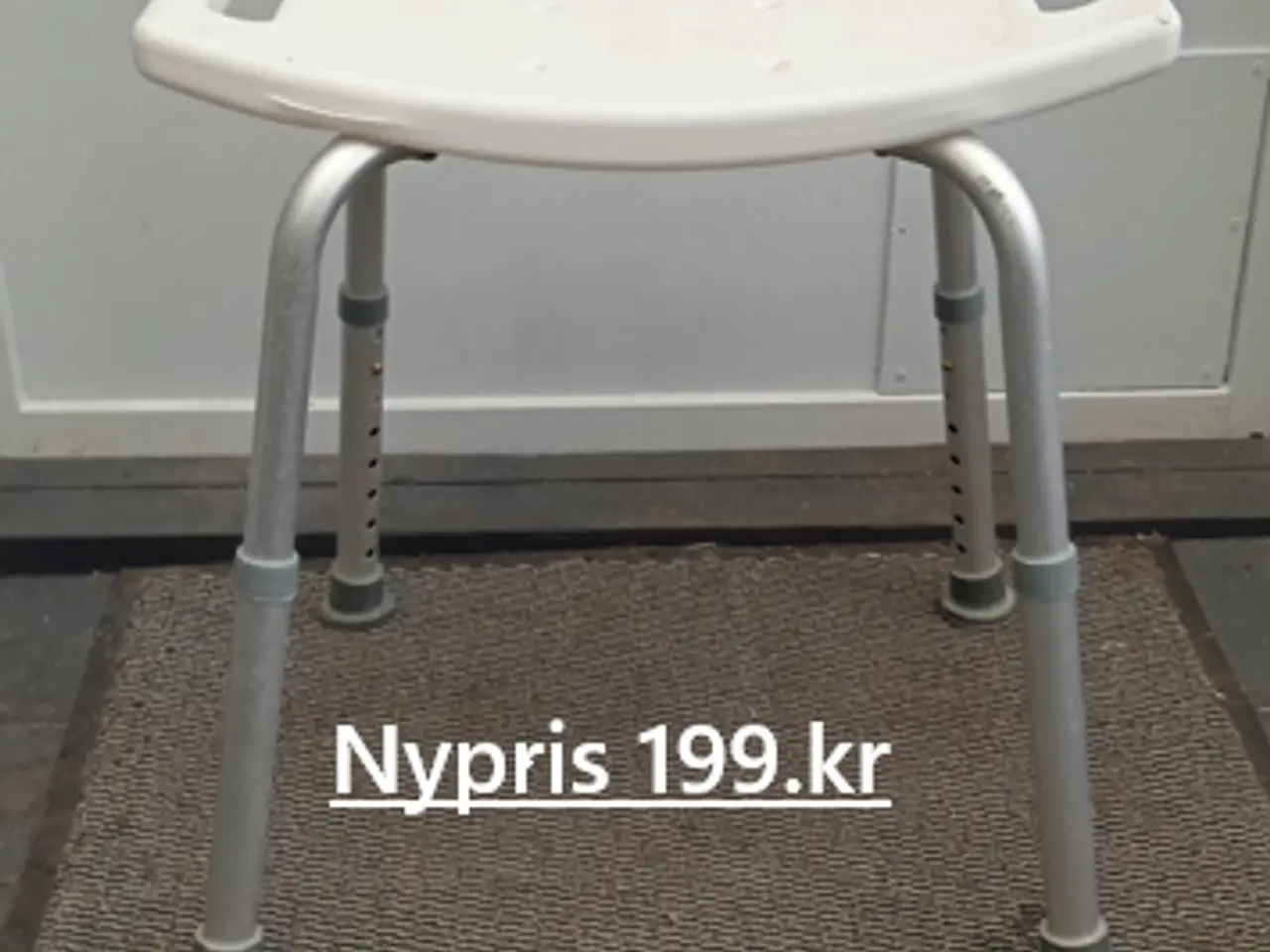 Billede 6 - ER uheldet er ude sælges hjælpe midler halv pris