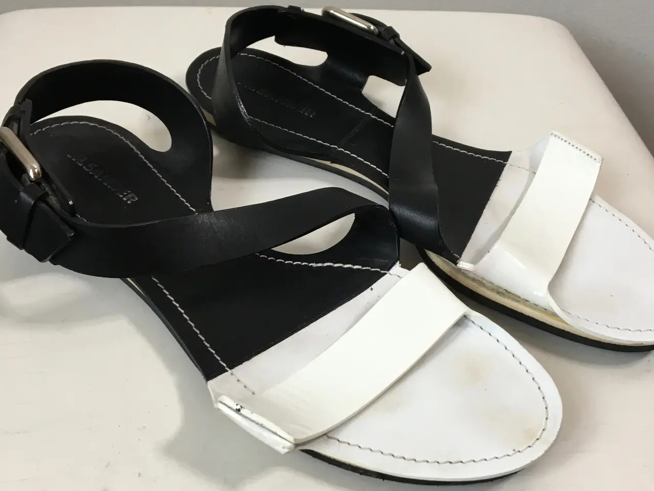 Billede 1 - Jil Sander, sort-hvide sandaler, str 37,5