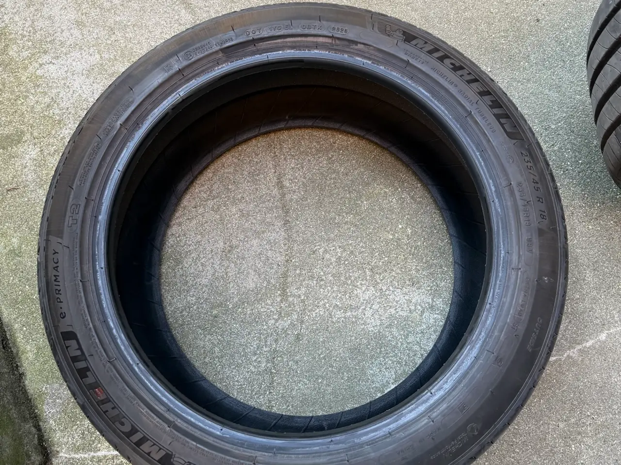 Billede 4 - 4x Michelin e.Primacy 235/45 R18 sommerdæk – næste