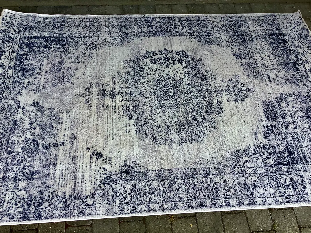 Billede 4 - Orientalsk mønstret tæppe, str 190x290 cm.