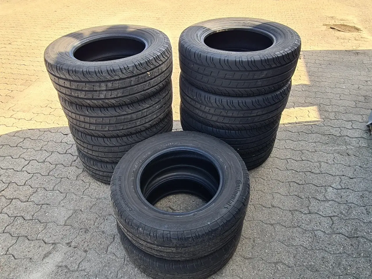 Billede 1 - 235/65-16 sprinter dæk