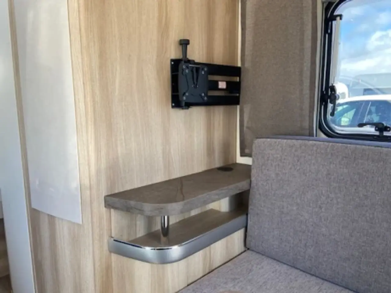 Billede 11 - Hobby De Luxe 460 LU