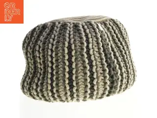 Rund strikket pude (str. 53 x 40 cm)