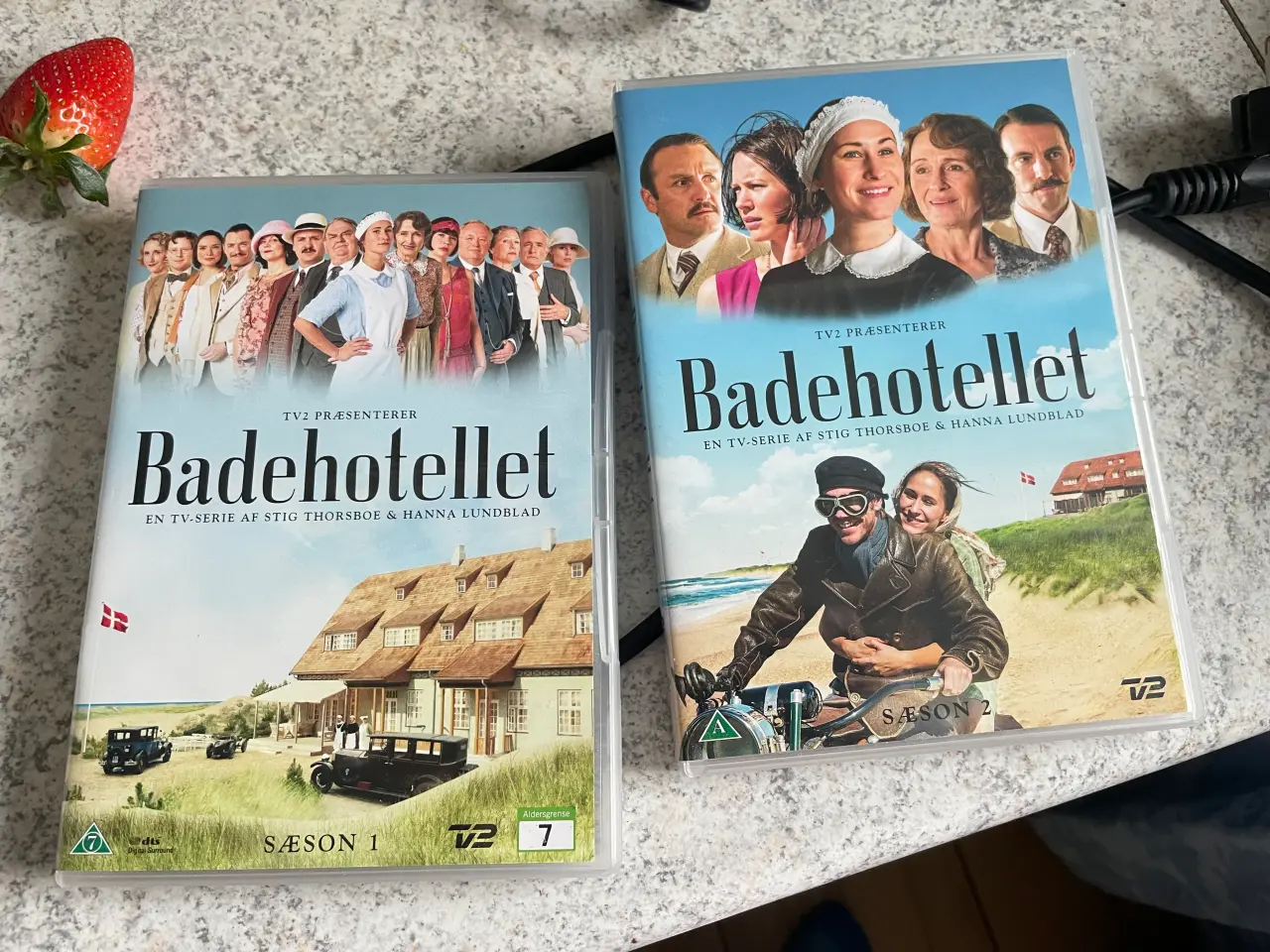 Billede 1 - Badehotellet sæson 1 + 2