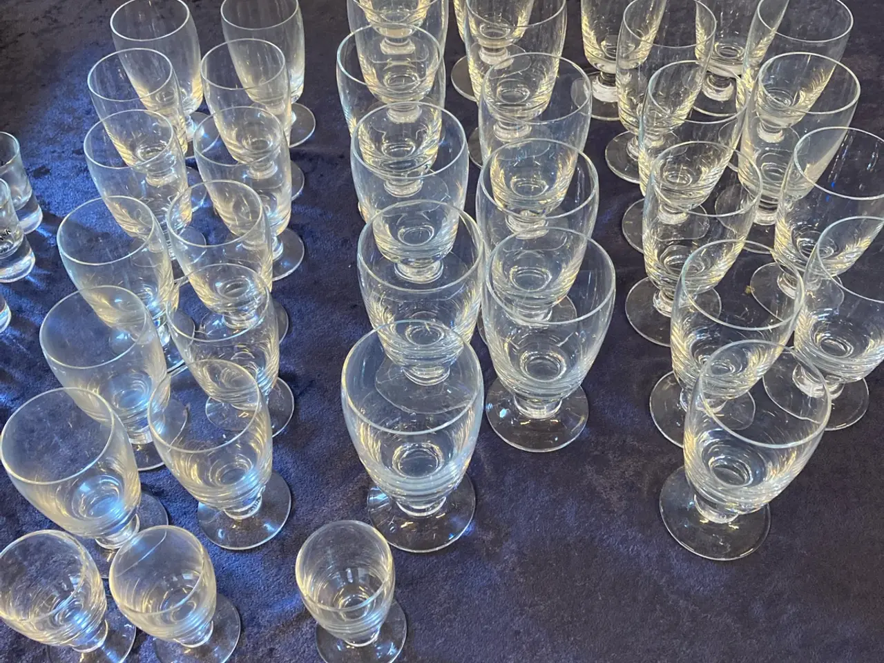 Billede 1 - Glas “almue”