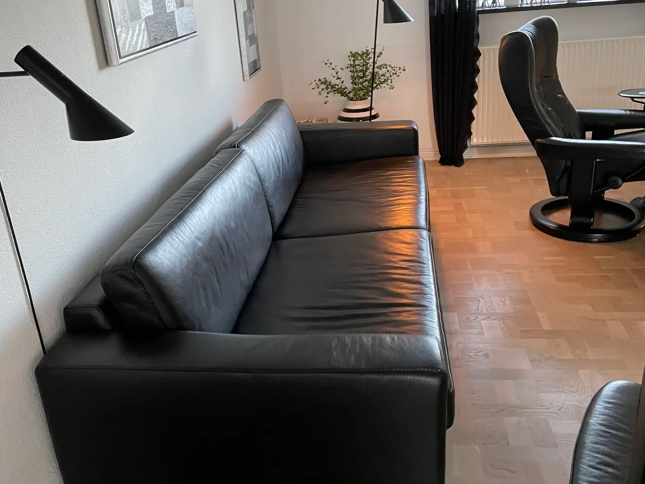 Billede 2 - Bolia - Sort lædersofa