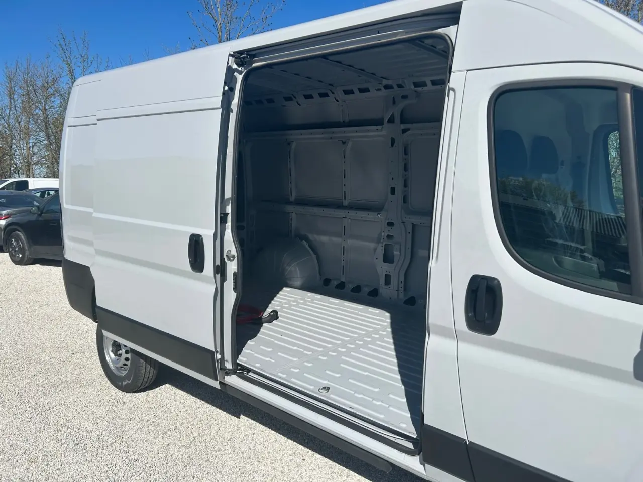 Billede 4 - Peugeot e-Boxer 435 110 L3H2 Premium