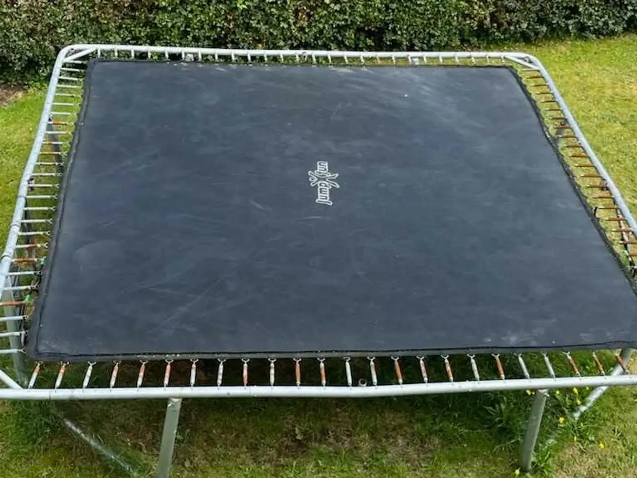 Billede 1 - Firkantet trampolin
