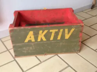 Flot gl. Trækasse