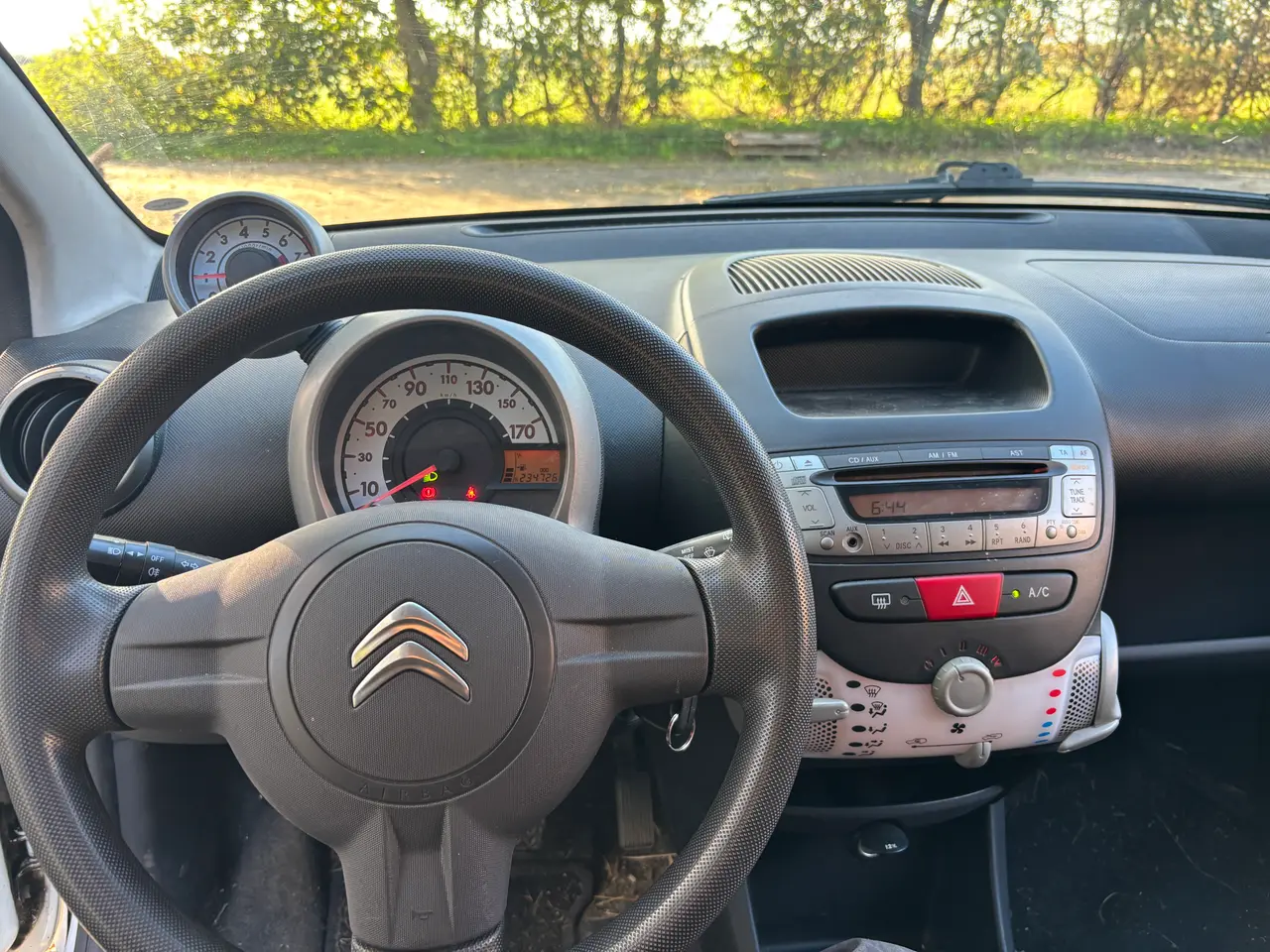 Billede 7 - Velkørende og nysynet Citroen C1 fra 2012