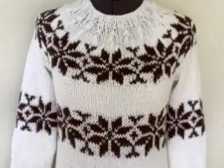 Sarah Lund sweater - håndstrikket i ren bomuld