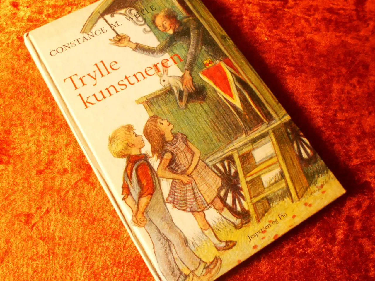 Billede 1 - Tryllekunstneren, Constance M. White