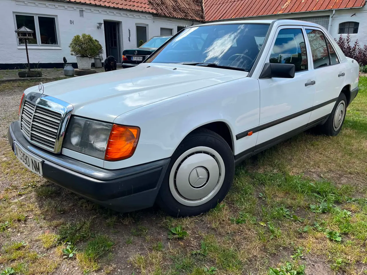 Billede 4 - Mercedes 124 300E Sælges