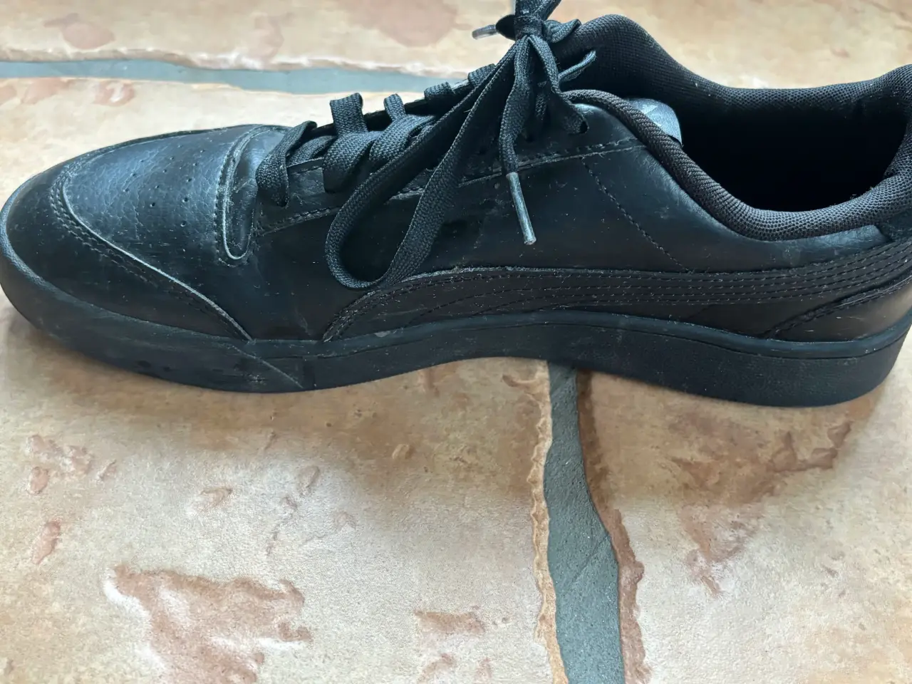 Billede 8 - Puma sneakers str. 44 sort
