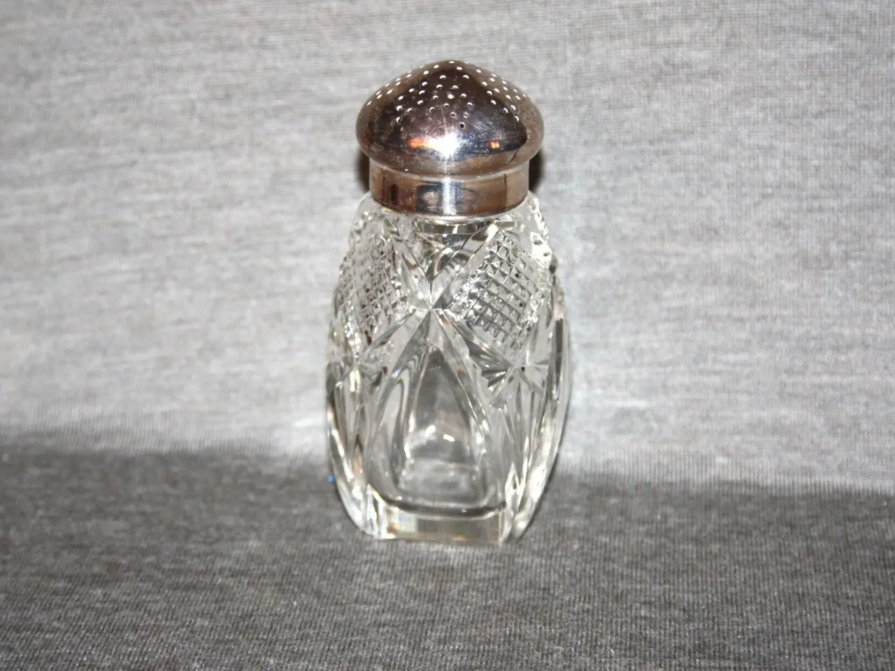 Billede 1 - Vintage Glas Sukkerstrøe i Krystal glas / pletsølv
