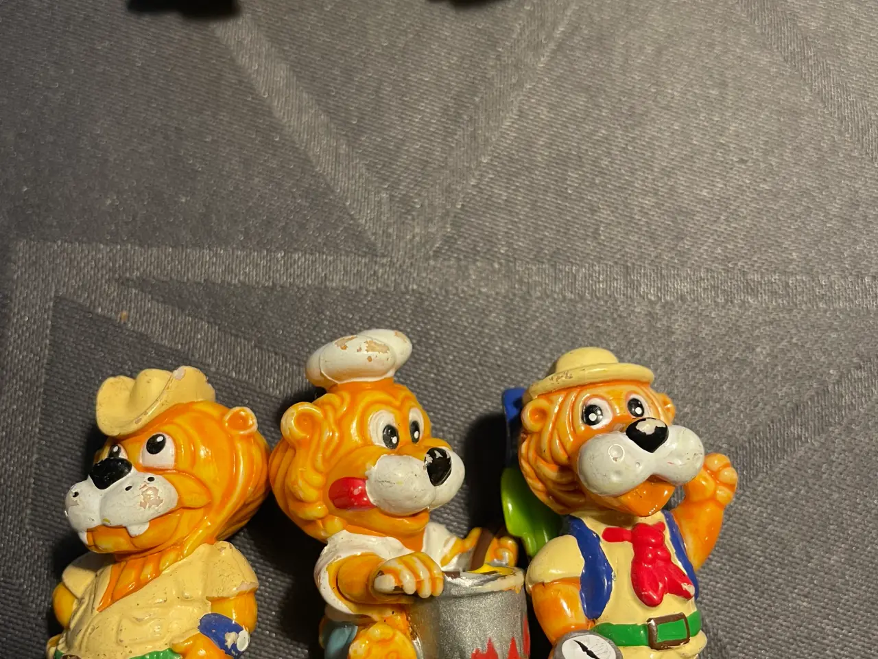 Billede 4 - Kinderæg figurer. 