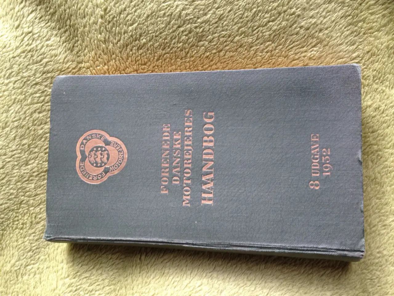 Billede 1 - FDM hånd bog ano 1932