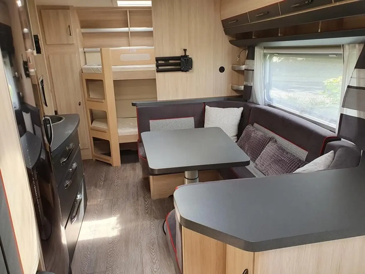 Billede 6 - Campingvogn - Hobby de luxe edition 560 KMFe 2021