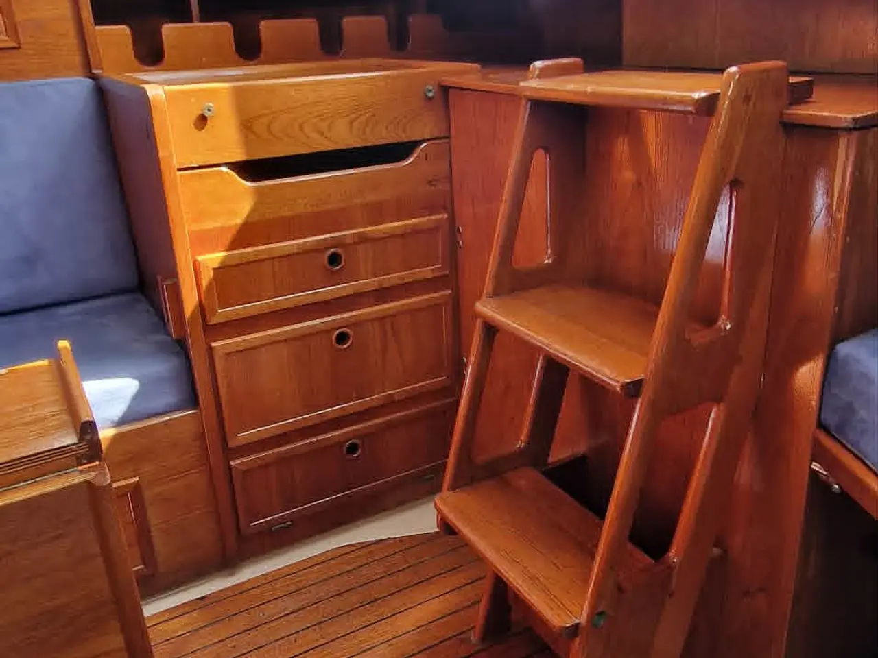 Billede 2 - Klassisk Bandholm 27 med stor sejl garderobe