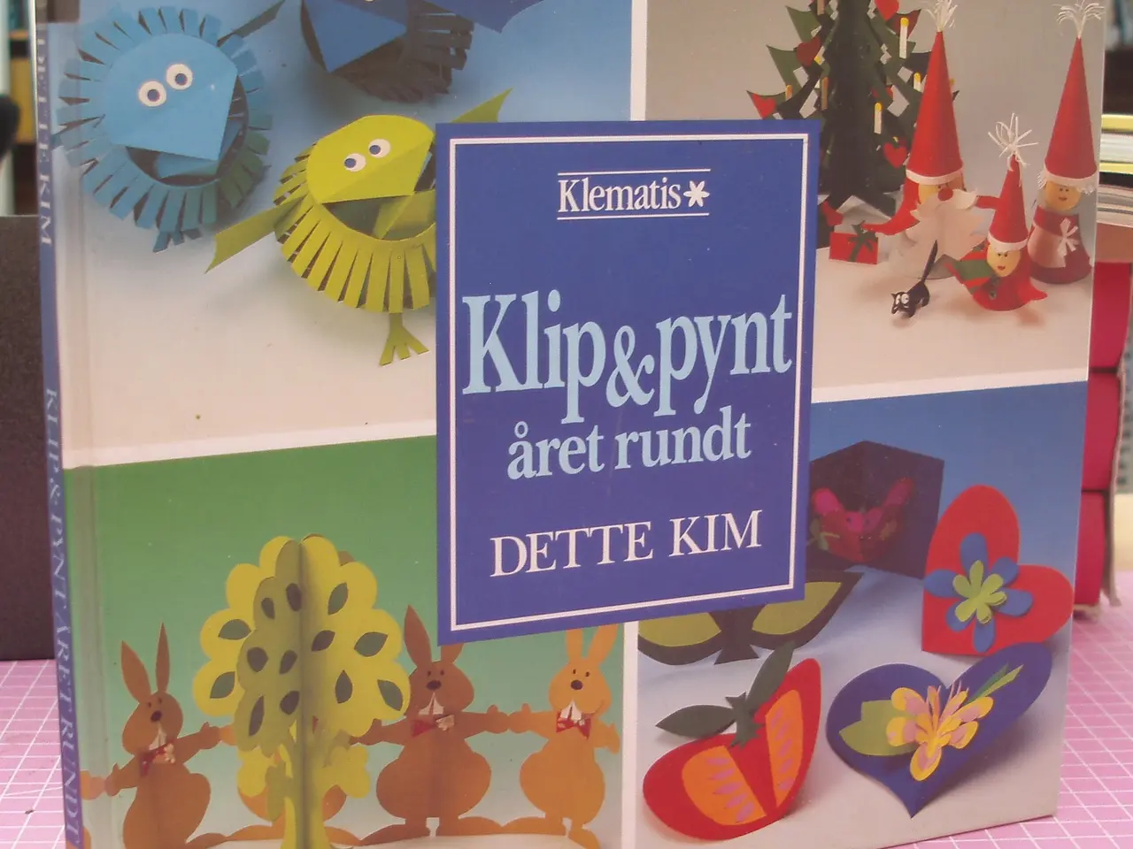 Billede 1 - Klip & Pynt året rundt af Dette Kim